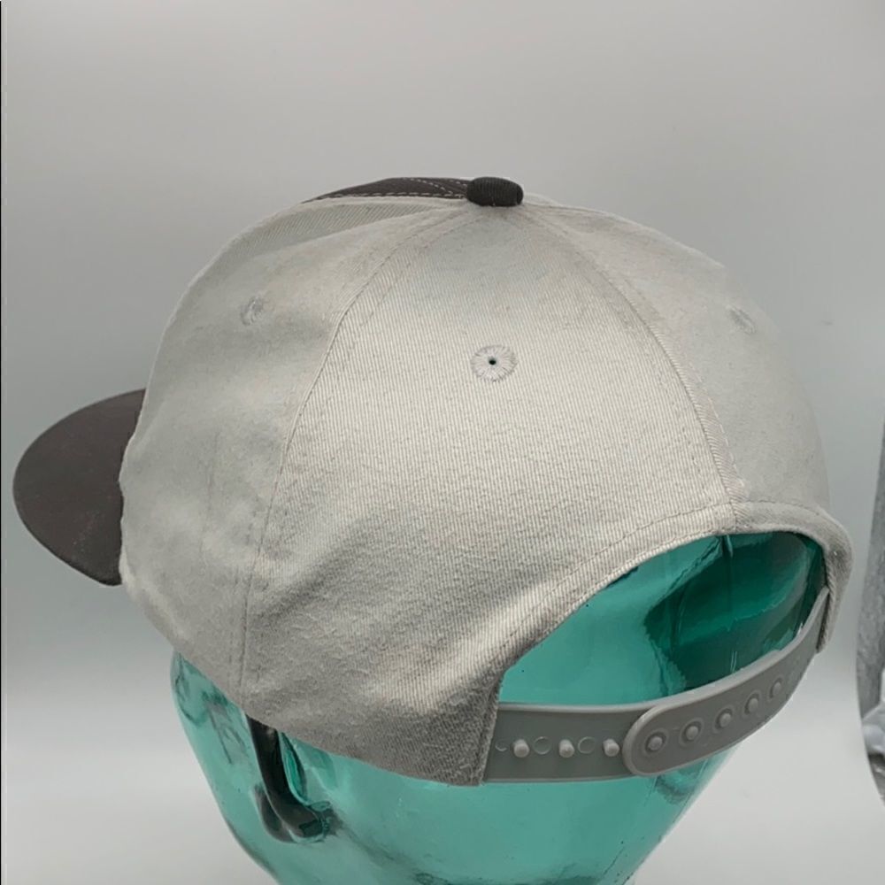 Hooters SnapBack Baseball Cap  - Picture 4 of 9